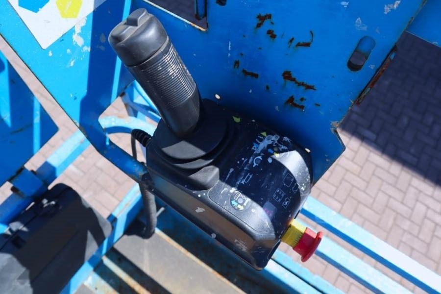 Genie GS2632 Electric, Working Height 10m, 227kg Capacit - Nacelle ciseaux: photos 4 Genie GS2632 Electric, Working Height 10m, 227kg Capacit - Nacelle ciseaux: photos 4