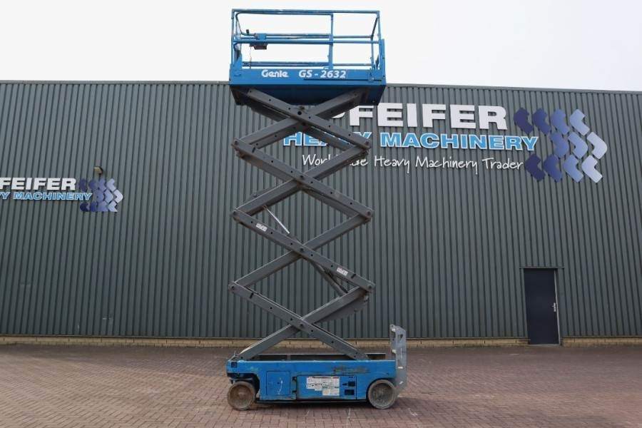 Genie GS2632 Electric, Working Height 10m, 227kg Capacit - Nacelle ciseaux: photos 3 Genie GS2632 Electric, Working Height 10m, 227kg Capacit - Nacelle ciseaux: photos 3