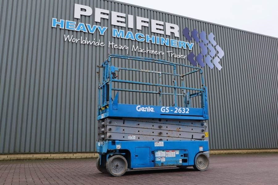 Genie GS2632 Electric, Working Height 10m, 227kg Capacit - Nacelle ciseaux: photos 1 Genie GS2632 Electric, Working Height 10m, 227kg Capacit - Nacelle ciseaux: photos 1