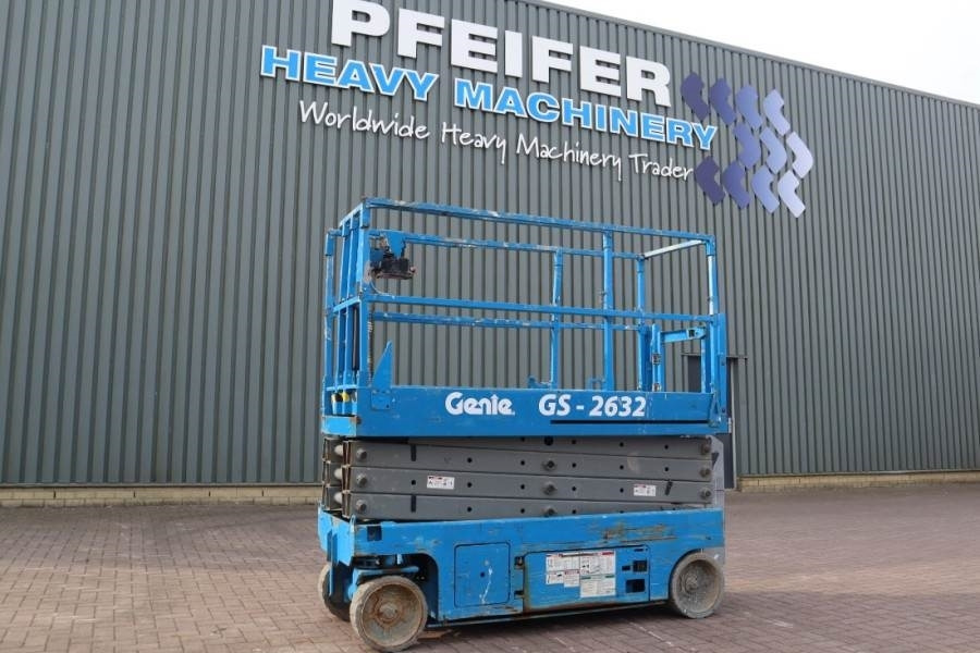 Genie GS2632 Electric, Working Height 10m, 227kg Capacit - Nacelle ciseaux: photos 1 Genie GS2632 Electric, Working Height 10m, 227kg Capacit - Nacelle ciseaux: photos 1