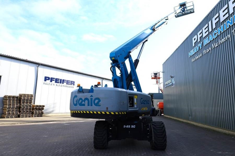 Genie S85XC Valid inspection, *Guarantee! Diesel, 4x4 Dr  - Nacelle télescopique: photos 2 Genie S85XC Valid inspection, *Guarantee! Diesel, 4x4 Dr  - Nacelle télescopique: photos 2