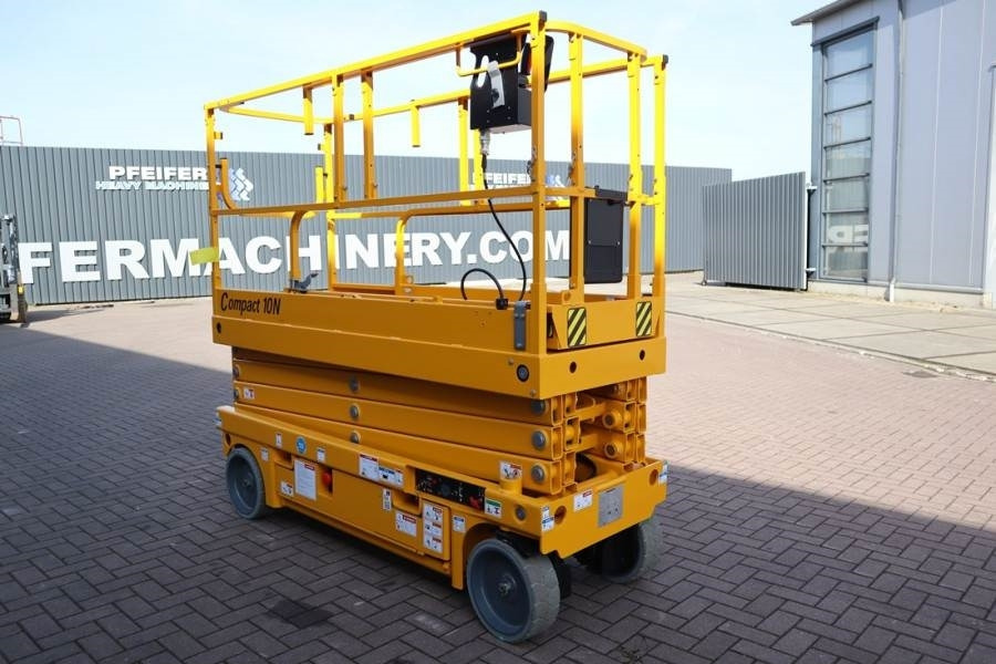 Haulotte Compact 10N Valid Iinspection, *Guarantee! 10m Wor - Nacelle ciseaux: photos 5 Haulotte Compact 10N Valid Iinspection, *Guarantee! 10m Wor - Nacelle ciseaux: photos 5