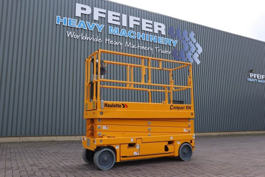 Haulotte Compact 10N Valid Inspection, *Guarantee! 10m Work - Nacelle ciseaux: photos 1 Haulotte Compact 10N Valid Inspection, *Guarantee! 10m Work - Nacelle ciseaux: photos 1