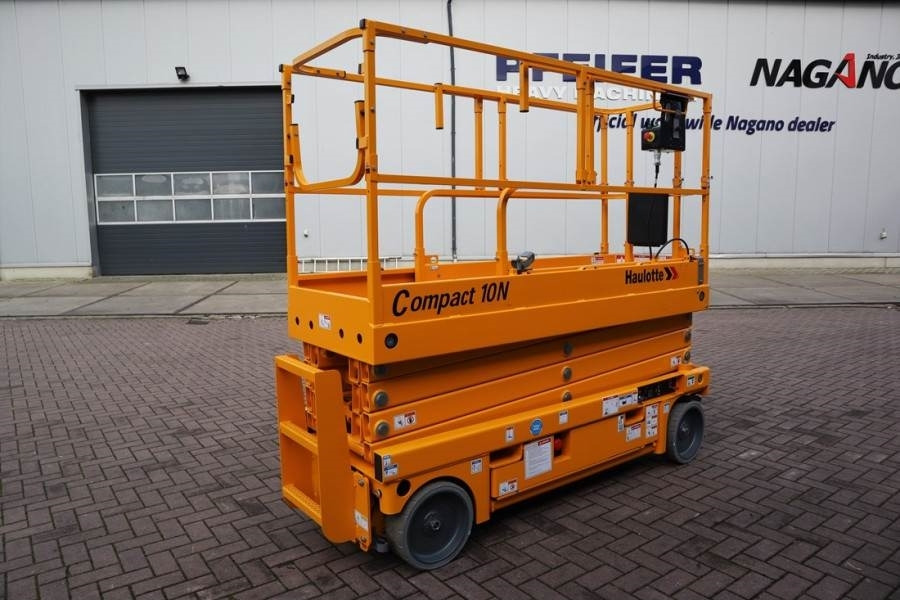 Haulotte Compact 10N Valid Inspection, *Guarantee! 10m Work - Nacelle ciseaux: photos 2 Haulotte Compact 10N Valid Inspection, *Guarantee! 10m Work - Nacelle ciseaux: photos 2