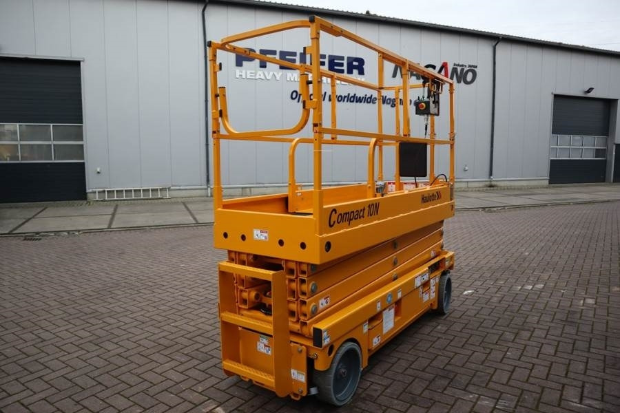 Haulotte Compact 10N Valid inspection, *Guarantee! Non Mark - Nacelle ciseaux: photos 2 Haulotte Compact 10N Valid inspection, *Guarantee! Non Mark - Nacelle ciseaux: photos 2