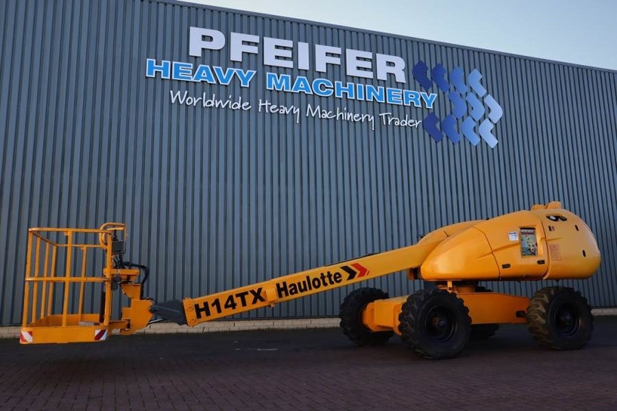Haulotte H14TX Diesel, 4x4 Drive, 14m Working Height, 10.7m - Nacelle télescopique: photos 1 Haulotte H14TX Diesel, 4x4 Drive, 14m Working Height, 10.7m - Nacelle télescopique: photos 1