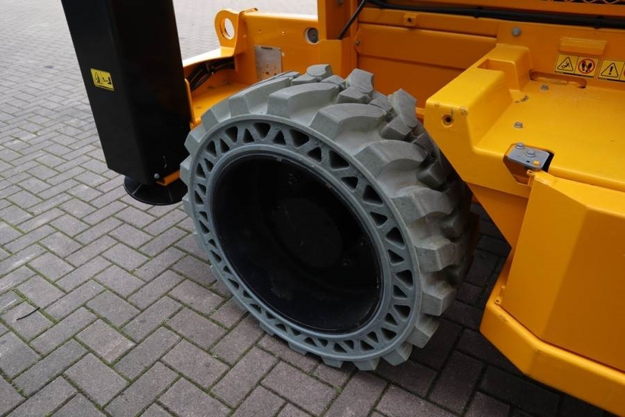 Nacelle ciseaux Haulotte HS15EPRO Valid Inspection, *Guarantee! Full Electr: photos 8 Nacelle ciseaux Haulotte HS15EPRO Valid Inspection, *Guarantee! Full Electr: photos 8