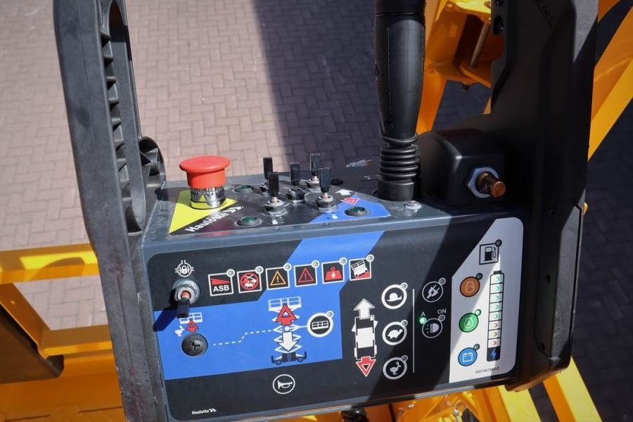Nacelle ciseaux Haulotte HS18EPRO Valid Inspection, Full Electric 4x4 Drive: photos 6 Nacelle ciseaux Haulotte HS18EPRO Valid Inspection, Full Electric 4x4 Drive: photos 6