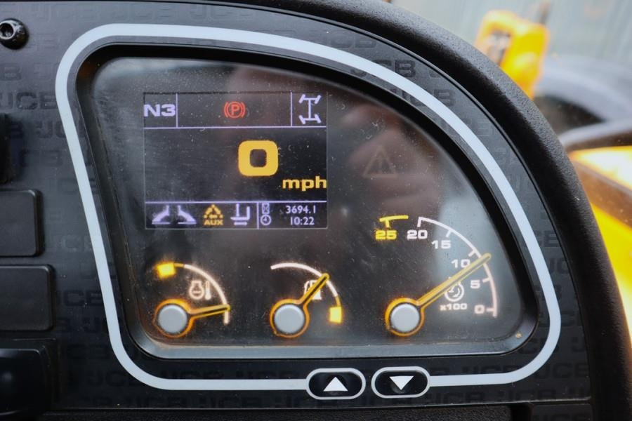 JCB 540-140 HI VIZ Diesel Stage V, 4x4x4 Drive, 13.8m  - Chariot télescopique: photos 5 JCB 540-140 HI VIZ Diesel Stage V, 4x4x4 Drive, 13.8m  - Chariot télescopique: photos 5
