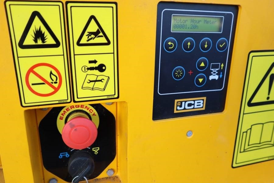 JCB S1930E Valid inspection, *Guarantee! 8m Working He - Nacelle ciseaux: photos 4 JCB S1930E Valid inspection, *Guarantee! 8m Working He - Nacelle ciseaux: photos 4