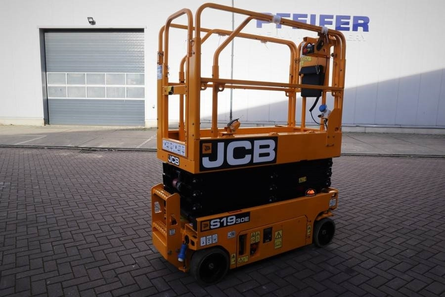 JCB S1930E Valid inspection, *Guarantee! New And Avail - Nacelle ciseaux: photos 3 JCB S1930E Valid inspection, *Guarantee! New And Avail - Nacelle ciseaux: photos 3