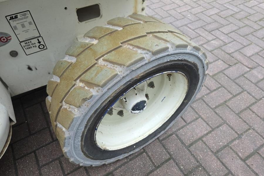 Nacelle ciseaux JLG 4069LE Electric, 14.2m Working Height, 360kg Capac: photos 13 Nacelle ciseaux JLG 4069LE Electric, 14.2m Working Height, 360kg Capac: photos 13