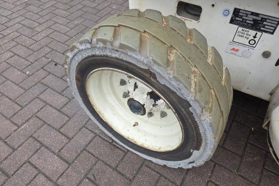 Nacelle ciseaux JLG 4069LE Electric, 14.2m Working Height, 360kg Capac: photos 12 Nacelle ciseaux JLG 4069LE Electric, 14.2m Working Height, 360kg Capac: photos 12