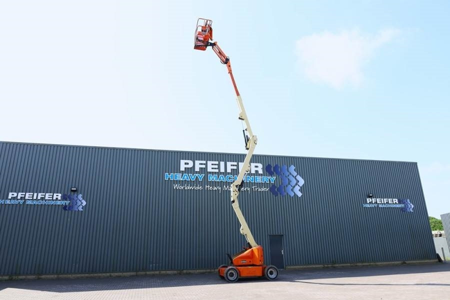 JLG E450AJ Electric, 16m Working Height, 7.2m Reach, 2 - Nacelle articulée: photos 3 JLG E450AJ Electric, 16m Working Height, 7.2m Reach, 2 - Nacelle articulée: photos 3