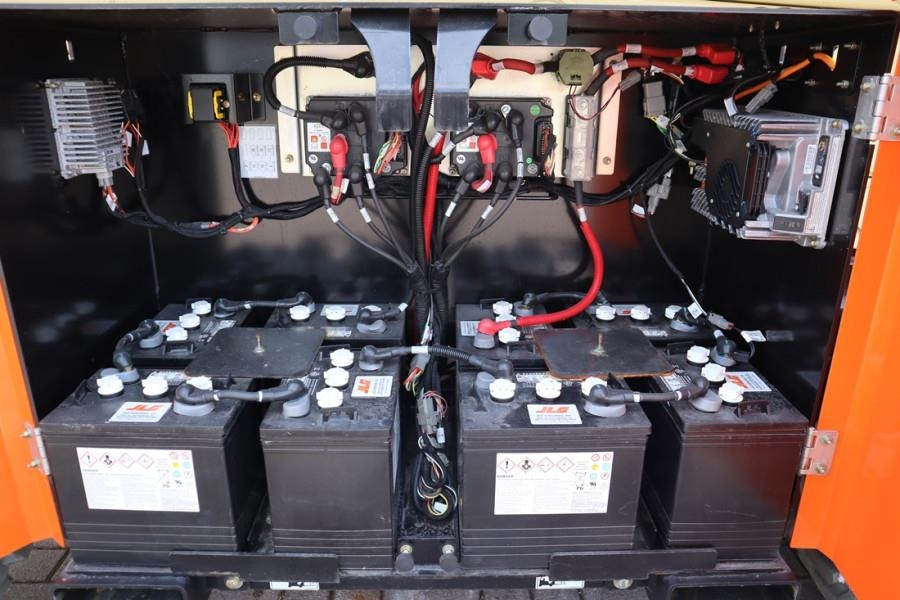 JLG ERT3369 Unused, Diesel, 12m Working Height, 454kg - Nacelle ciseaux: photos 5 JLG ERT3369 Unused, Diesel, 12m Working Height, 454kg - Nacelle ciseaux: photos 5