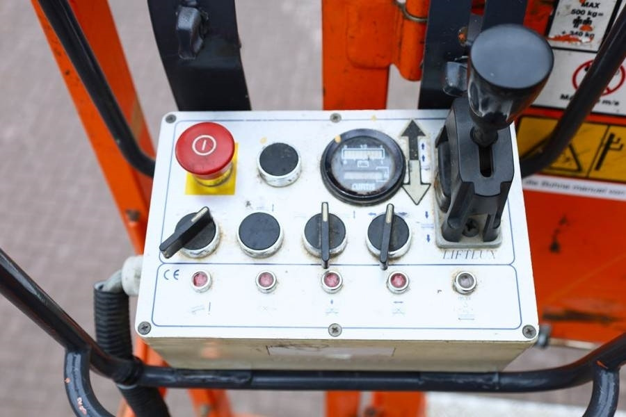 Liftlux SL153-12 Electric, 17.3m Working Height, 500kg Cap - Nacelle ciseaux: photos 4 Liftlux SL153-12 Electric, 17.3m Working Height, 500kg Cap - Nacelle ciseaux: photos 4