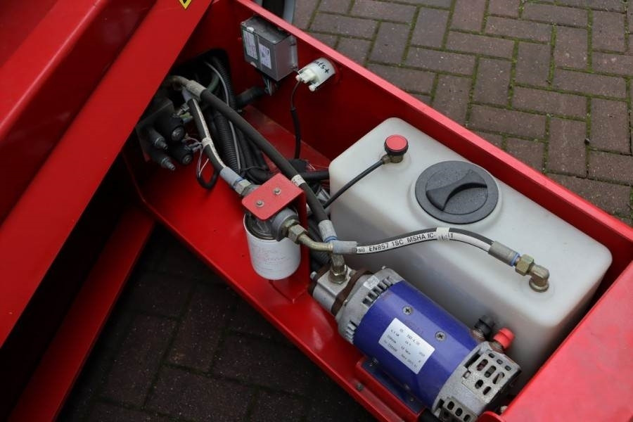 Nacelle ciseaux Magni ES1612E Available Directly From Stock, Electric, 1: photos 14