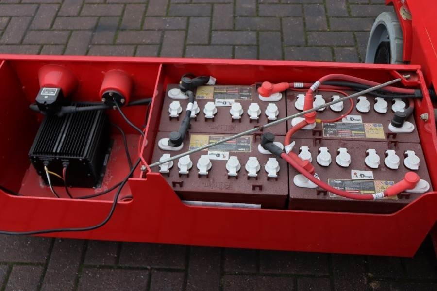 Nacelle ciseaux Magni ES1612E Available Directly From Stock, Electric, 1: photos 15