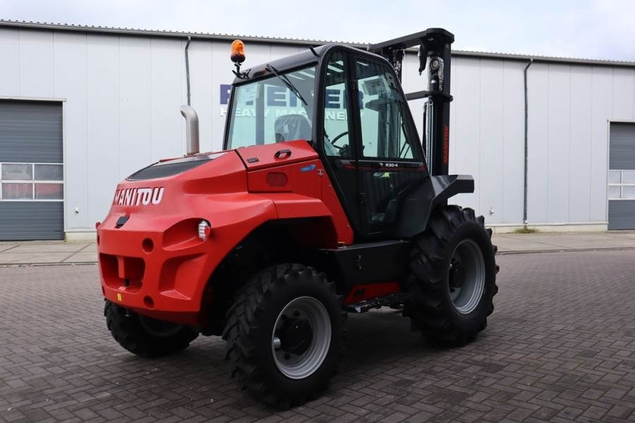 Manitou M30-4 Valid inspection, *Guarantee! Diesel, 4x4 Dr - Chariot tout terrain: photos 2 Manitou M30-4 Valid inspection, *Guarantee! Diesel, 4x4 Dr - Chariot tout terrain: photos 2