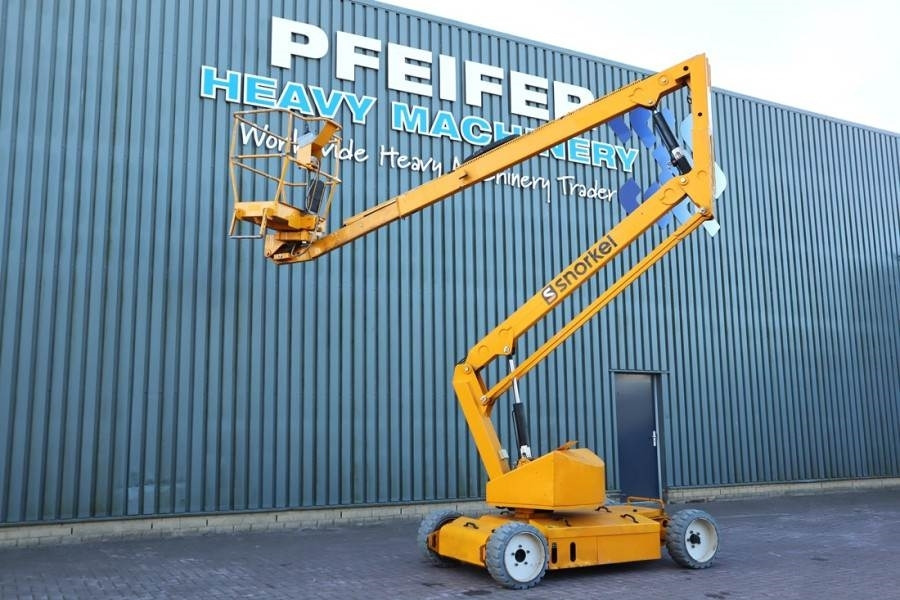 Snorkel A38E Electric, 13.5m Working Height, 6.1m Reach, 2 - Nacelle articulée: photos 3 Snorkel A38E Electric, 13.5m Working Height, 6.1m Reach, 2 - Nacelle articulée: photos 3