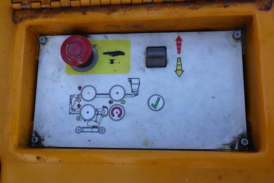 Snorkel A38E Electric, 13.5m Working Height, 6.1m Reach, 2  - Nacelle articulée: photos 5 Snorkel A38E Electric, 13.5m Working Height, 6.1m Reach, 2  - Nacelle articulée: photos 5