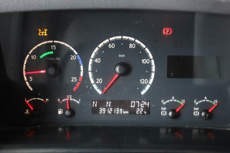 Scania 8x4 With Putzmeister PUMI 24-3.67CS Truck-mounted - Tracteur routier: photos 5 Scania 8x4 With Putzmeister PUMI 24-3.67CS Truck-mounted - Tracteur routier: photos 5