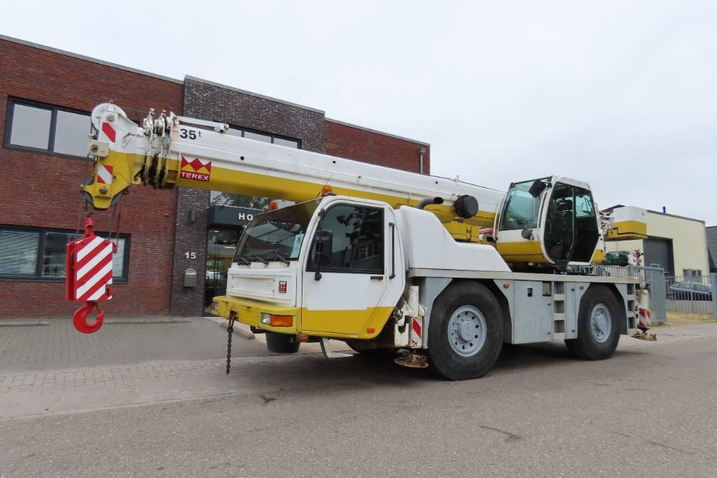 PPM ATT 400/3  - Grue tout-terrain: photos 1 PPM ATT 400/3  - Grue tout-terrain: photos 1