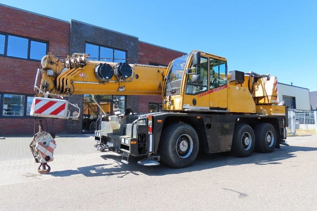 Terex Demag AC 40 City - Grue tout-terrain: photos 1 Terex Demag AC 40 City - Grue tout-terrain: photos 1