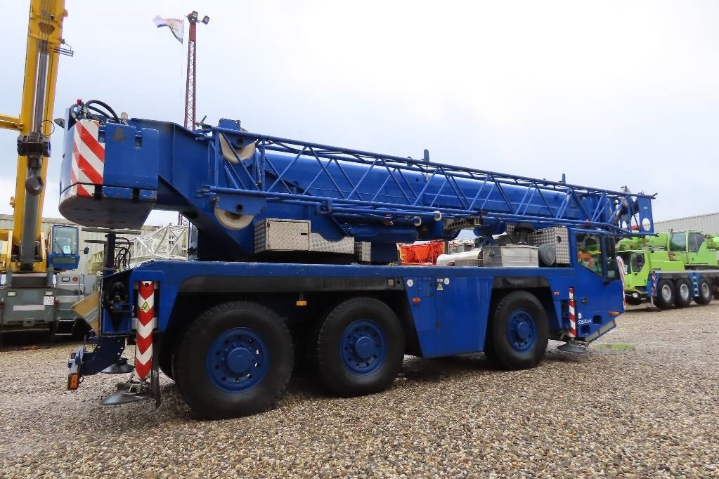 Terex Demag AC 50-1  - Grue tout-terrain: photos 3 Terex Demag AC 50-1  - Grue tout-terrain: photos 3