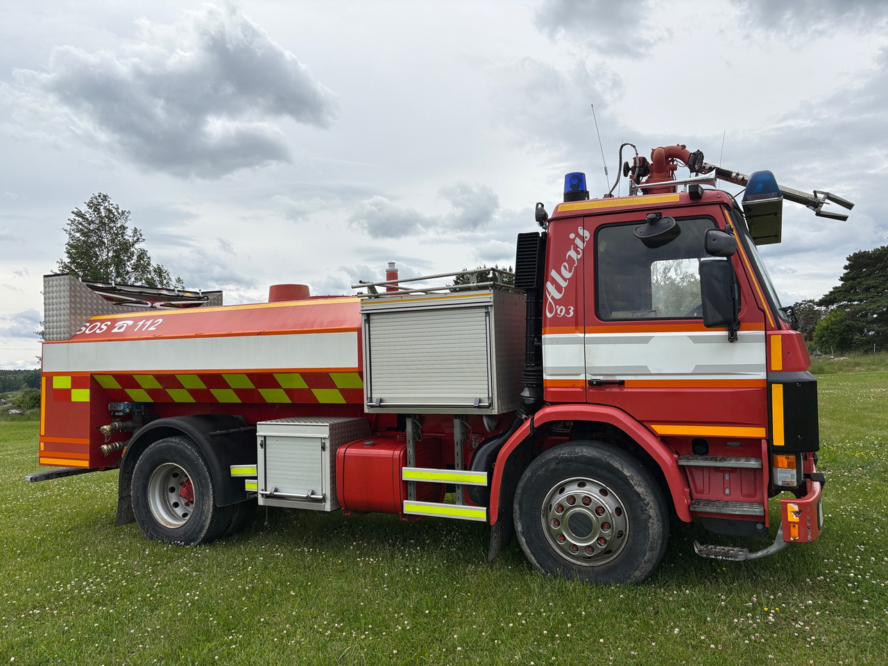 Scania P 93 ML - Camion: photos 1 Scania P 93 ML - Camion: photos 1