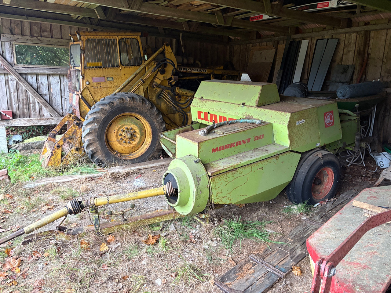 Claas Markant 50 - Presse à balles rondes: photos 1 Claas Markant 50 - Presse à balles rondes: photos 1