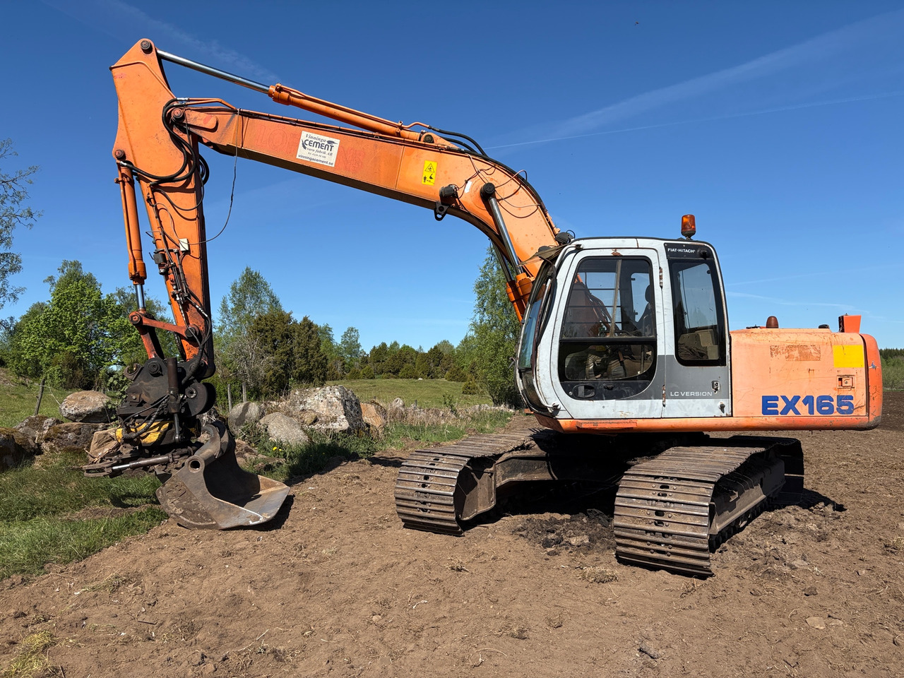 Fiat-Hitachi EX 165LC - Pelle: photos 1 Fiat-Hitachi EX 165LC - Pelle: photos 1