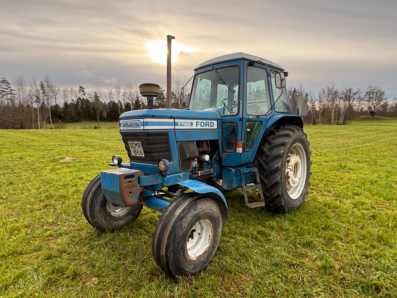 Ford 7700 - Tracteur agricole: photos 1 Ford 7700 - Tracteur agricole: photos 1