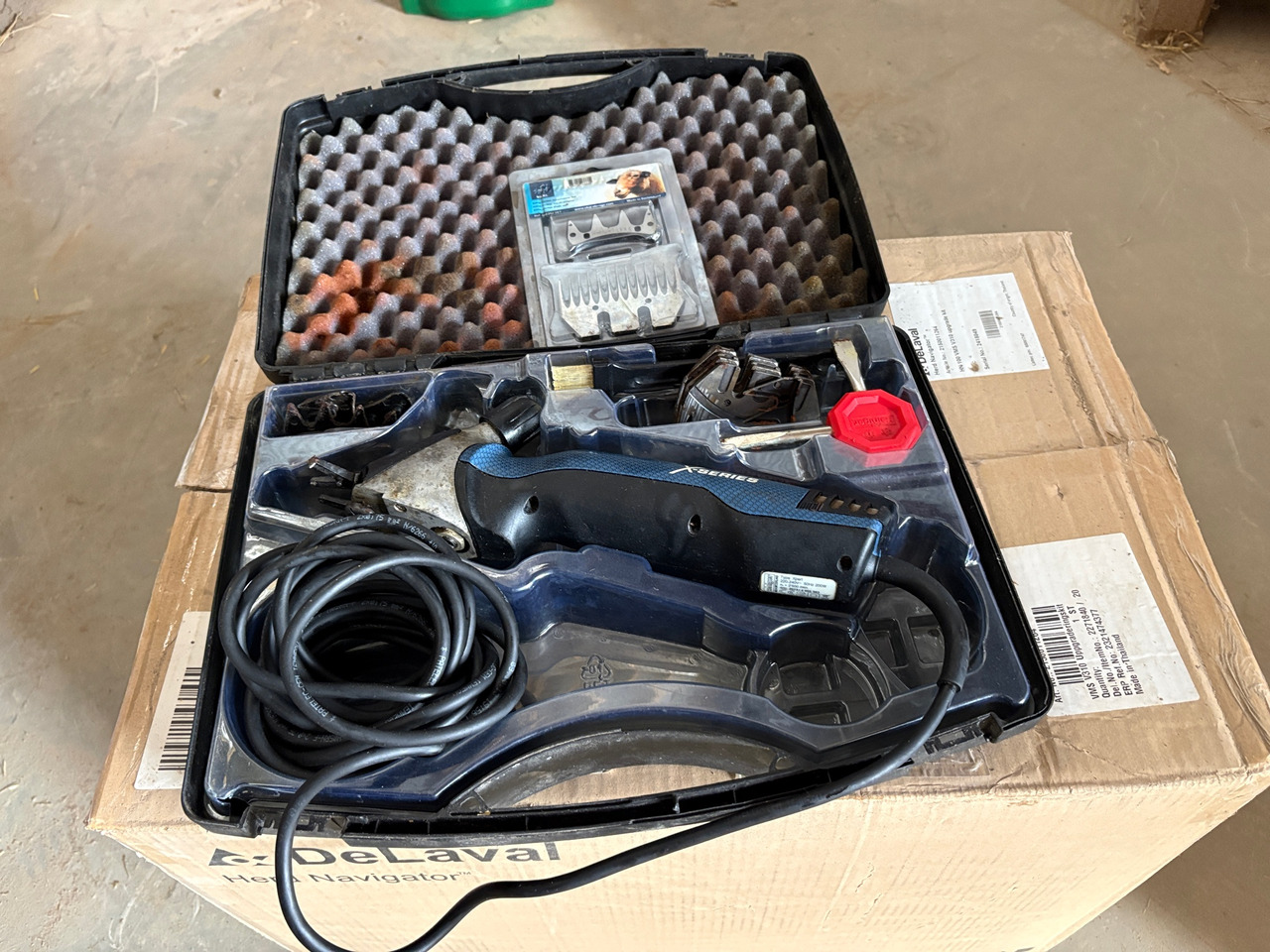 Heiniger X-Series - Matériel d'élevage: photos 1 Heiniger X-Series - Matériel d'élevage: photos 1