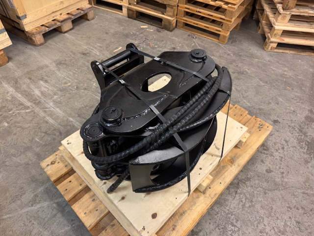 Henima 01 - Matériel de chantier: photos 1 Henima 01 - Matériel de chantier: photos 1