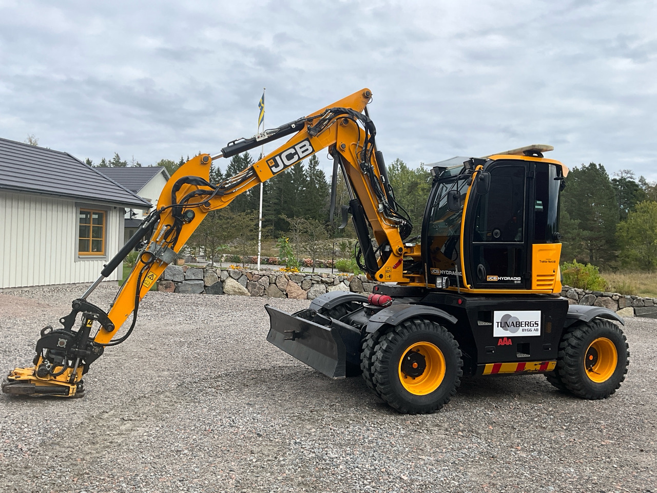 JCB Hydradig 110WT 4F - Pelle: photos 1 JCB Hydradig 110WT 4F - Pelle: photos 1