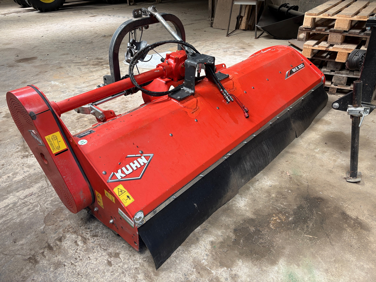 Kuhn BKE 250 - Broyeur/ Épareuse: photos 1 Kuhn BKE 250 - Broyeur/ Épareuse: photos 1