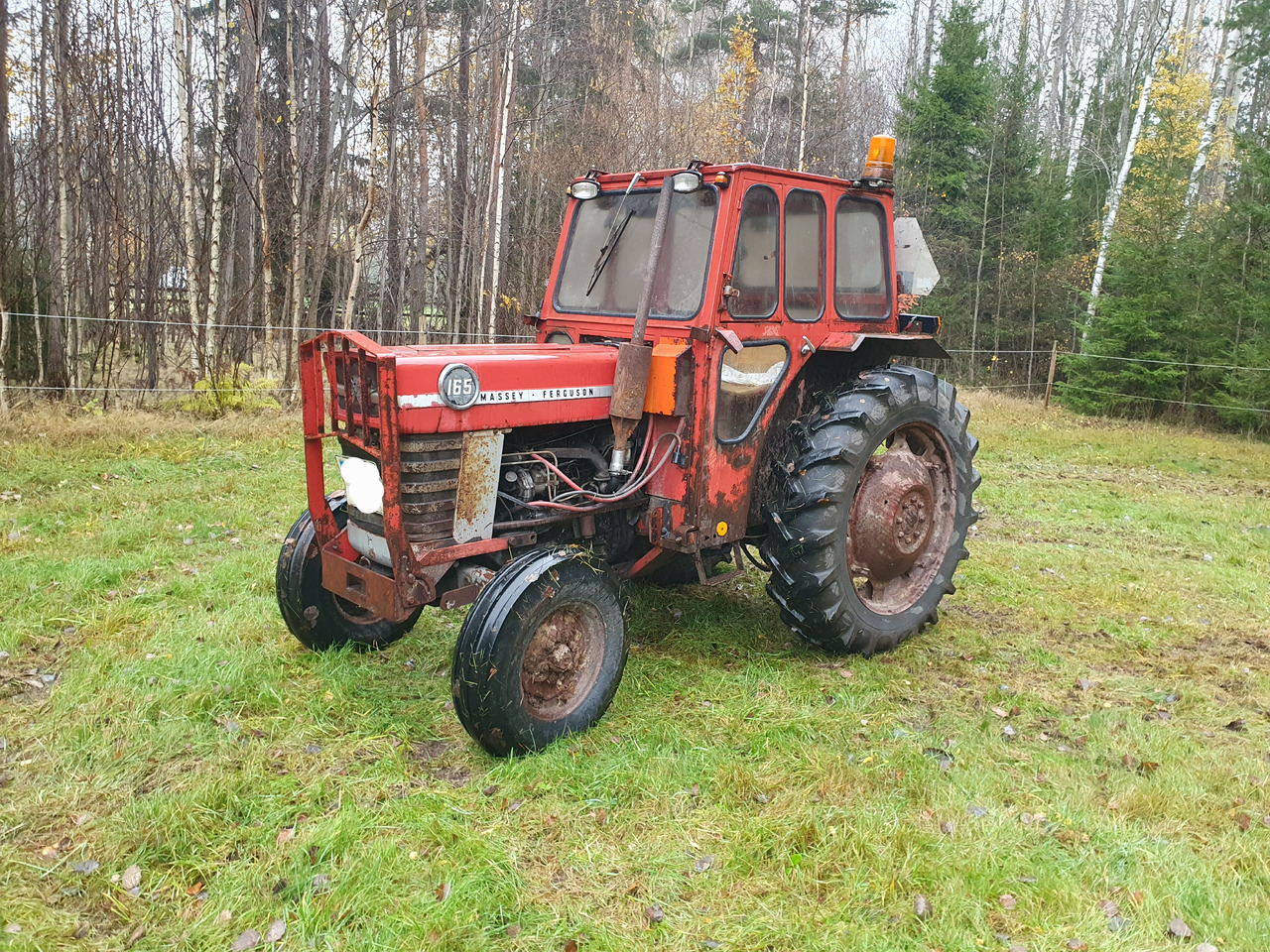 Massey Ferguson 165 - Tracteur agricole: photos 1 Massey Ferguson 165 - Tracteur agricole: photos 1
