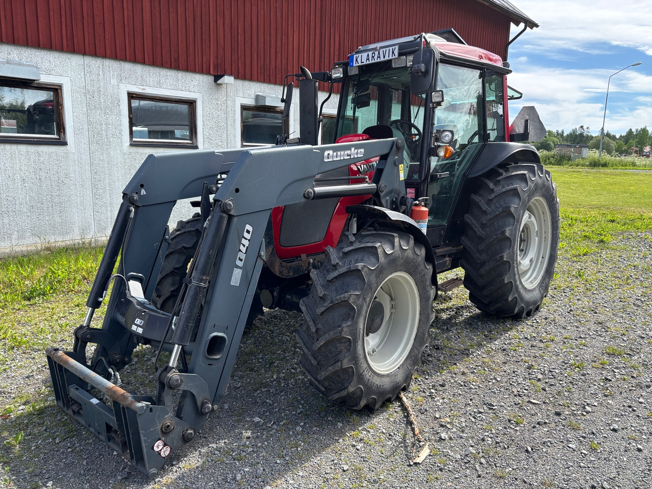Valtra A83 - Tracteur agricole: photos 1 Valtra A83 - Tracteur agricole: photos 1