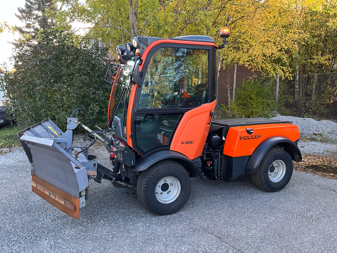 Holder C250 - Véhicule de voirie/ Spécial: photos 1 Holder C250 - Véhicule de voirie/ Spécial: photos 1