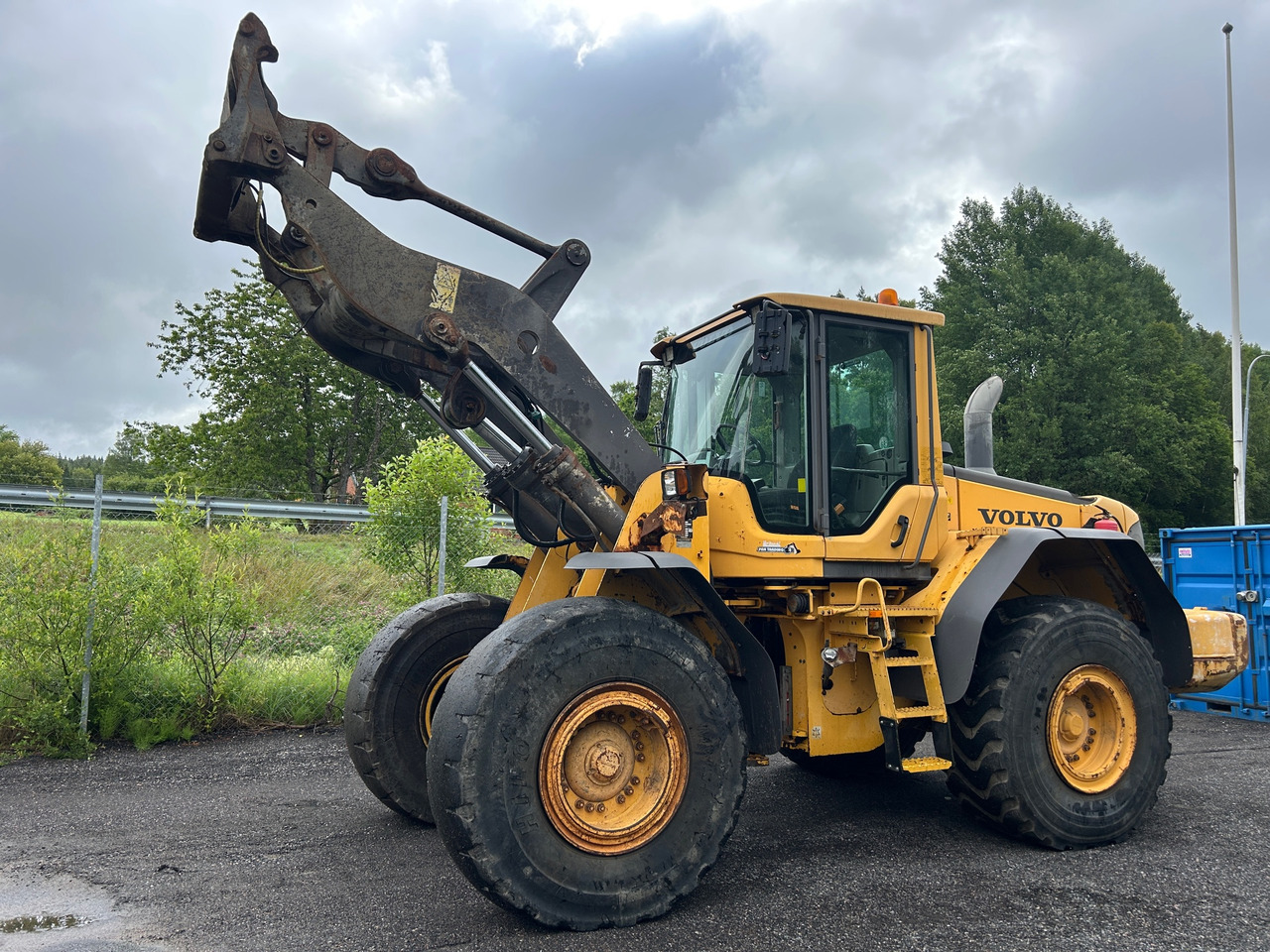 Volvo L120F - Chargeuse sur pneus: photos 1 Volvo L120F - Chargeuse sur pneus: photos 1