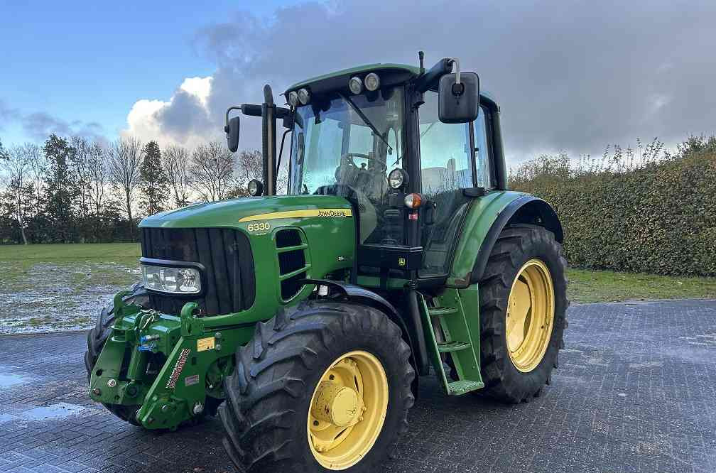 John Deere 6330 premium, TLS, HCS, Air, autopower - Tracteur agricole: photos 1 John Deere 6330 premium, TLS, HCS, Air, autopower - Tracteur agricole: photos 1