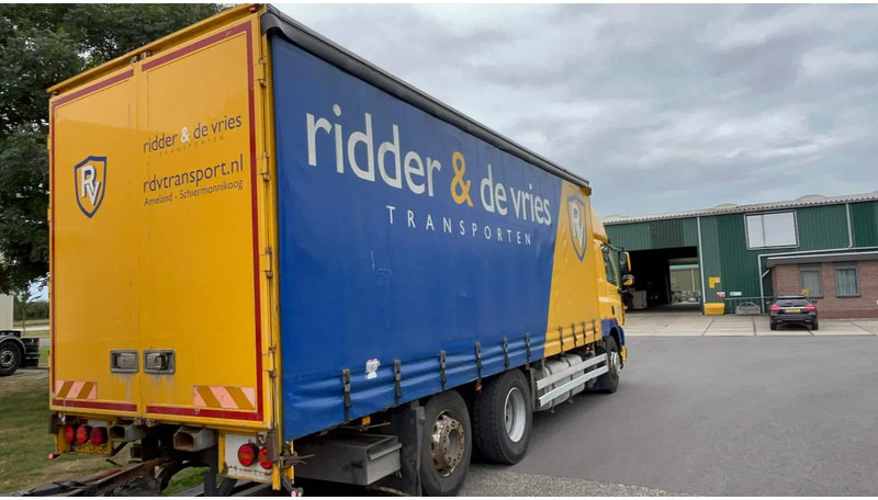 DAF CF 85.410 Schuifzijlen wagen 6x2 Daf CF85 - Camion fourgon: photos 3 DAF CF 85.410 Schuifzijlen wagen 6x2 Daf CF85 - Camion fourgon: photos 3