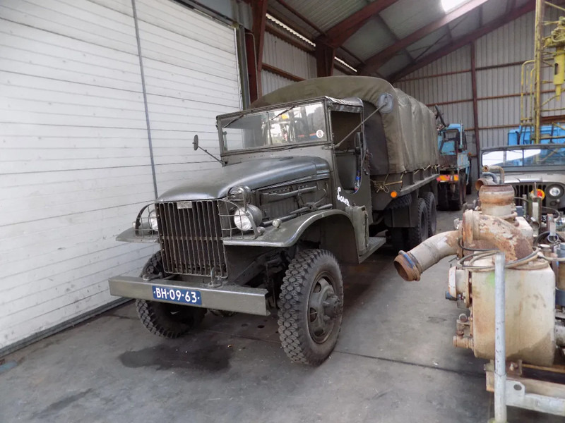 Camion fourgon GMC 1942-45 6x6: photos 1