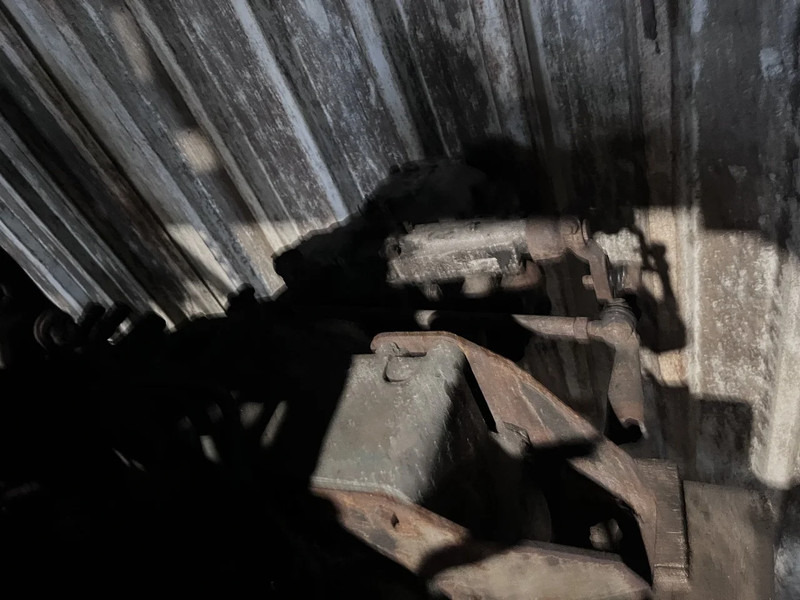 Volvo D60A met transmissie - Moteur pour Camion: photos 3 Volvo D60A met transmissie - Moteur pour Camion: photos 3