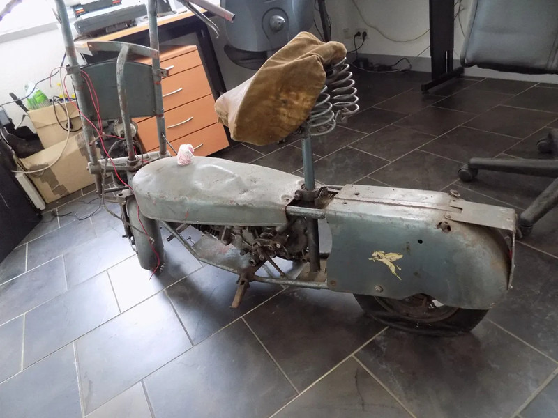 Airborn paramotor ww.2 airborne motorfiets opklapbaar luchtlanding para - Motocyclette: photos 5 Airborn paramotor ww.2 airborne motorfiets opklapbaar luchtlanding para - Motocyclette: photos 5