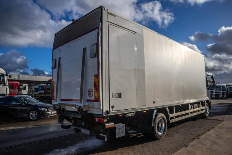 DAF LF 220(16t)+DHOLLANDIA - Camion fourgon: photos 3 DAF LF 220(16t)+DHOLLANDIA - Camion fourgon: photos 3