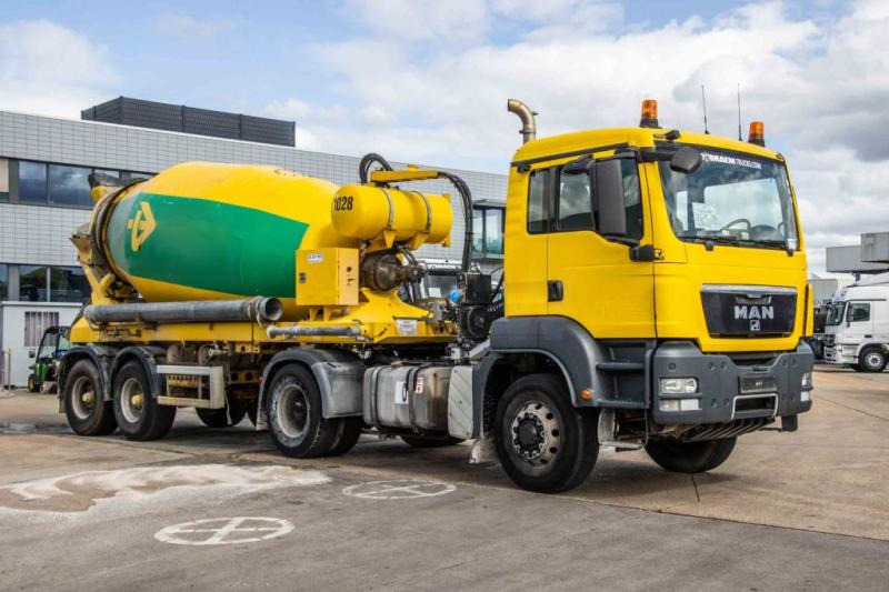 DE BUF BETON MIXER/MALAXEUR/MISCHER 10M3 - Semi-remorque malaxeur: photos 3 DE BUF BETON MIXER/MALAXEUR/MISCHER 10M3 - Semi-remorque malaxeur: photos 3