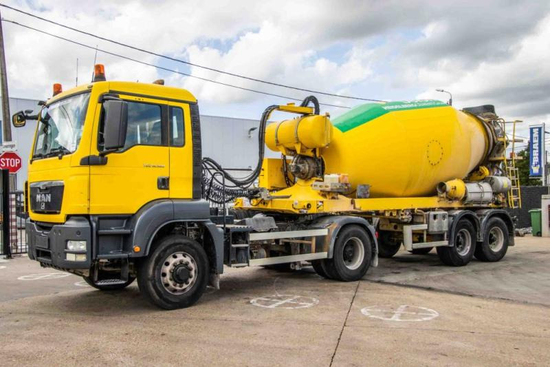 DE BUF BETON MIXER/MALAXEUR/MISCHER 10M3 - Semi-remorque malaxeur: photos 3 DE BUF BETON MIXER/MALAXEUR/MISCHER 10M3 - Semi-remorque malaxeur: photos 3