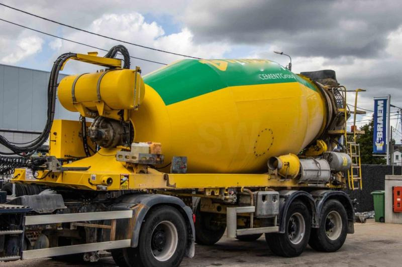 DE BUF BETON MIXER/MALAXEUR/MISCHER 10M3 - Semi-remorque malaxeur: photos 5 DE BUF BETON MIXER/MALAXEUR/MISCHER 10M3 - Semi-remorque malaxeur: photos 5
